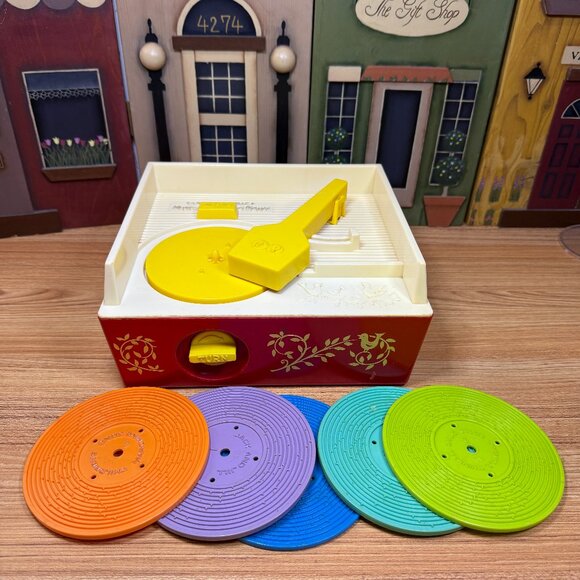 Vintage Original 1970's Fisher Price Record Player with 5 Records - Picture 1 of 8